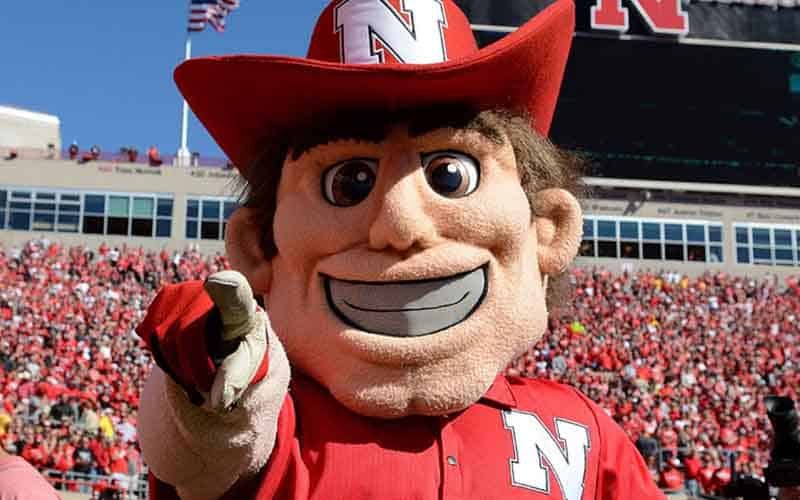 USA betting on college football in week 0 of 2022